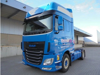 Trattore stradale DAF XF 106 460
