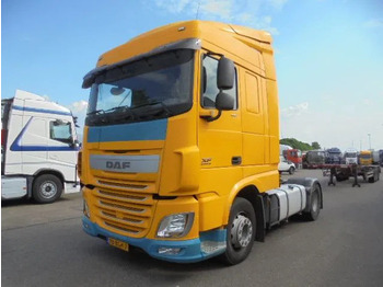 Trattore stradale DAF XF 440