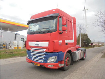 Trattore stradale DAF XF 440