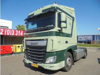 Trattore stradale DAF XF 440