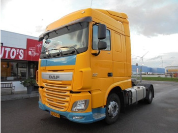 Trattore stradale DAF XF 440