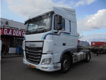 Trattore stradale DAF XF 440