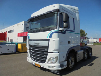 Trattore stradale DAF XF 460