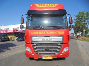 Trattore stradale DAF CF 440: foto 2