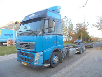 Autocarro portacontainer/ Caisse interchangeable VOLVO FH 420