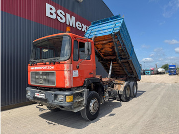 Autocarro ribaltabile MAN 26.302, 6x6: foto 5