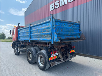 Autocarro ribaltabile MAN 26.302, 6x6: foto 4