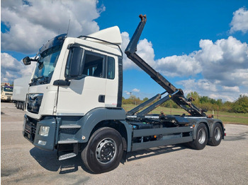 Autocarro scarrabile MAN TGS 26.440