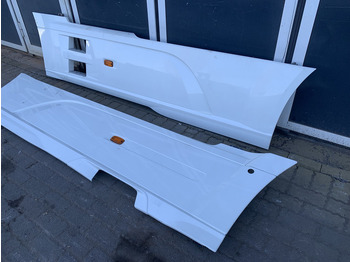 Carrozzeria ed esterni per Camion DAF XF106: foto 2
