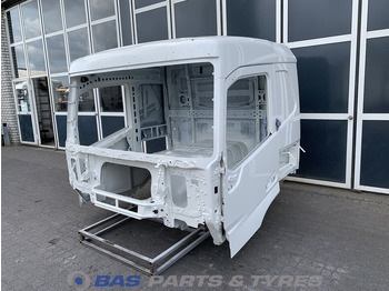 Cabina e interni VOLVO FM