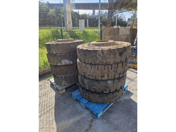 Ruota completa per Macchina da cantiere RUEDAS MACIZAS 12.00R20: foto 4