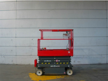 Piattaforma a pantografo SKYJACK