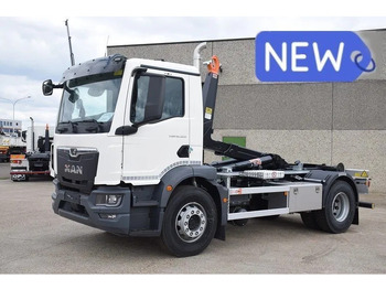 Autocarro scarrabile MAN TGM 18.320