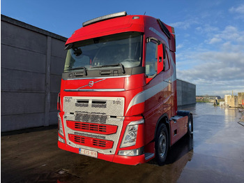 Trattore stradale VOLVO FH 500