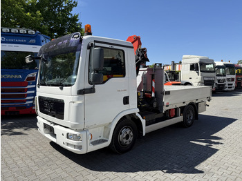 Camion con gru MAN TGL 8.180