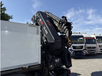 Autocarro con pianale/ Cassone fisso, Camion con gru MAN TGX 26.480 6X2 Hiab 422 + Jib + Winde: foto 3