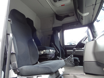 Trattore stradale MAN TGS 18.320 LLS Fahrschule/ driving school: foto 3