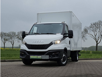 Furgone box IVECO Daily 35c16