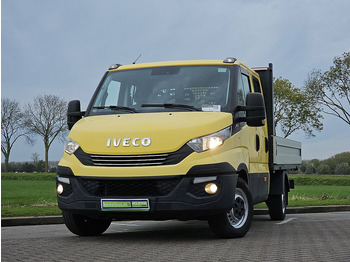Furgone con cassone fisso IVECO Daily 35s18