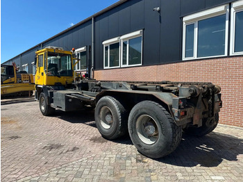 Autocarro portacontainer/ Caisse interchangeable Terberg CC CC26: foto 2 Autocarro portacontainer/ Caisse interchangeable Terberg CC CC26: foto 2