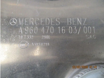 Serbatoio carburante Mercedes-Benz A 960 470 16 03 BRANDSTOFTANK NIEUW! ZONDER STEUNEN: foto 2