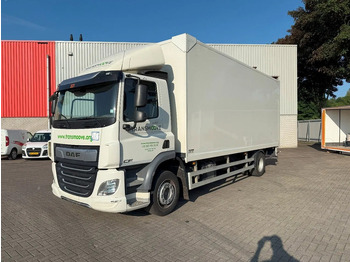 Autocarro furgonato DAF CF