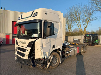 Autocarro portacontainer/ Caisse interchangeable SCANIA R 450