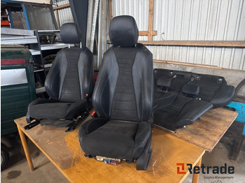 Autovettura MERCEDES-BENZ