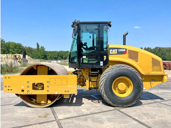 Rullo CATERPILLAR CS66B