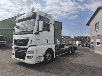 Autocarro telaio MAN TGX 26.460