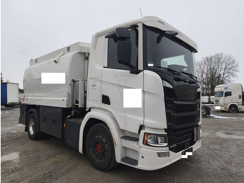 Camion cisterna SCANIA R 450