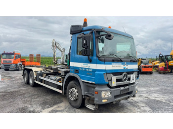 Autocarro portacontainer/ Caisse interchangeable Mercedes-Benz Actros 2641 6x4 hiab abroll tipper - spring: foto 3