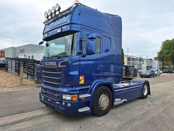 Trattore stradale SCANIA R 560