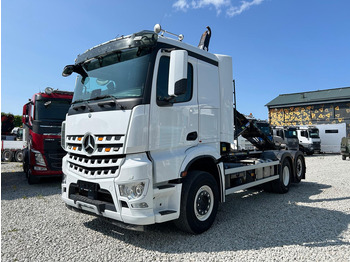 Autocarro scarrabile MERCEDES-BENZ Arocs