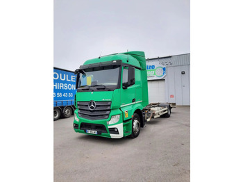 Autocarro telaio MERCEDES-BENZ Actros 1836