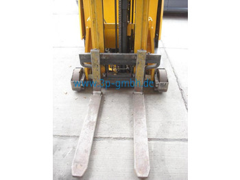 Carrello retrattile Jungheinrich ETV 214 AC Electric Reach Truck: foto 2