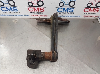 Ricambi freni per Trattore Ford 3430, 3930, 4630, 4130, 4830, 5030 Brake Pedals 81874247,e8nn2455ab: foto 3
