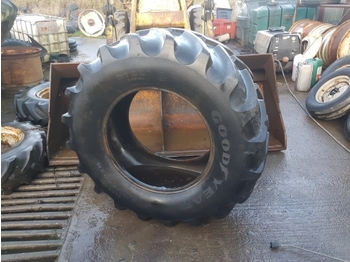 Pneumatico GOODYEAR
