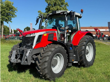 Trattore MASSEY FERGUSON 100 series