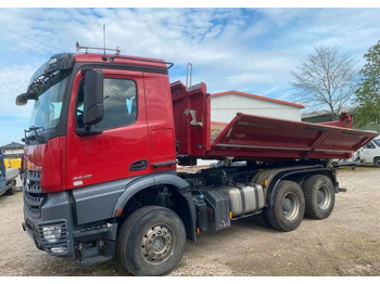 Autocarro ribaltabile Mercedes-Benz Arocs 2645 K 6x4 | Meiller Bordmatik | Wywrotka trójstronna|449 KM | Euro 6 |: foto 5