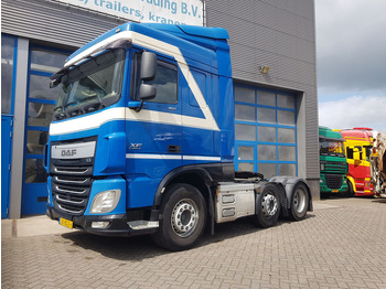 Trattore stradale DAF XF 460