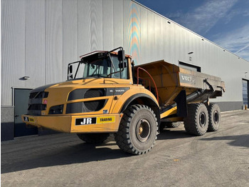 Dumper articolato VOLVO A35G