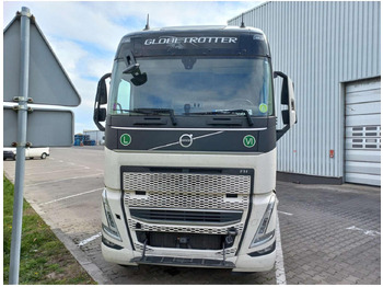 Trattore stradale VOLVO FH 500