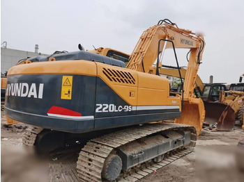 Escavatore cingolato HYUNDAI ROBEX 220 LC-9S: foto 2