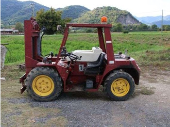Carrello elevatore fuoristrada MANITOU