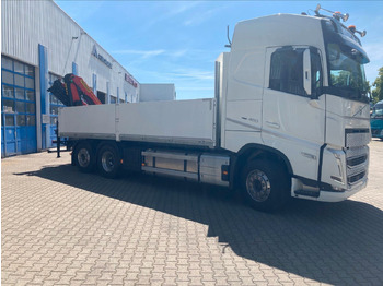 Autocarro con pianale/ Cassone fisso VOLVO FH