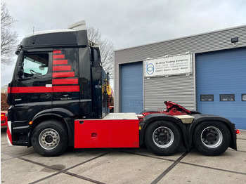 Trattore stradale MERCEDES-BENZ Actros 3351