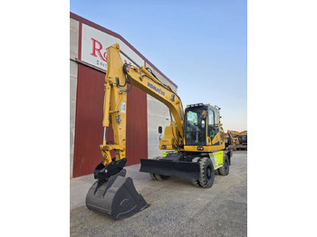 Leasing di  KOMATSU PW148-11 KOMATSU PW148-11: foto 2