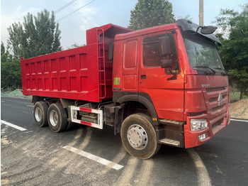 Autocarro ribaltabile SINOTRUK HOWO