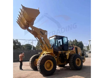 Pala gommata CATERPILLAR